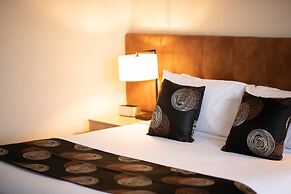 Comfort Hotel Adelaide Meridien