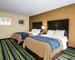 Comfort Inn & Suites Lantana - West Palm Beach South