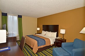 Comfort Inn & Suites Lantana - West Palm Beach South