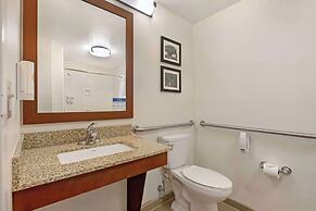 Comfort Suites Downtown