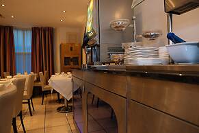 The Premier Notting Hill