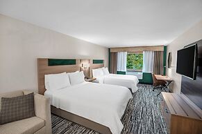 Holiday Inn Express & Suites Hayward by IHG