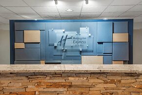 Holiday Inn Express & Suites Hayward by IHG