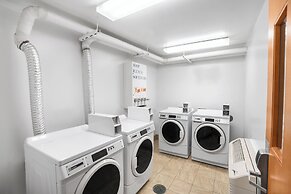 Holiday Inn Express & Suites Hayward by IHG