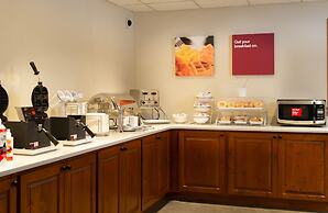 Holiday Inn Express & Suites Hayward by IHG