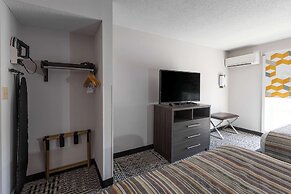 Country Inn & Suites by Radisson, Lake Norman Huntersville, NC