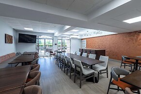 Country Inn & Suites by Radisson, Lake Norman Huntersville, NC