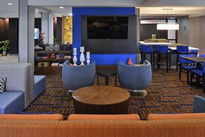 Courtyard Suwanee by Marriott