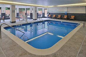 Courtyard Suwanee by Marriott