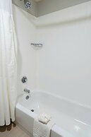 Courtyard by Marriott Cleveland Willoughby