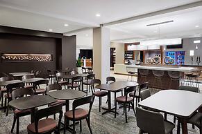 Courtyard by Marriott Milwaukee Downtown