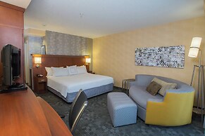 Courtyard by Marriott Raynham