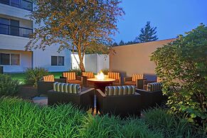 Courtyard by Marriott Raynham