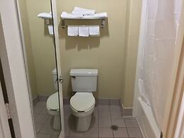 Days Inn & Suites by Wyndham Houston North/Spring