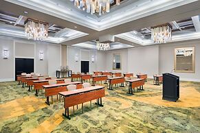 The Inn at Penn, A Hilton Hotel