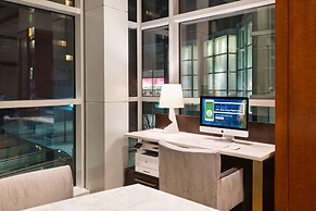 The Inn at Penn, A Hilton Hotel