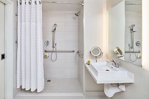 DoubleTree by Hilton Irvine - Spectrum