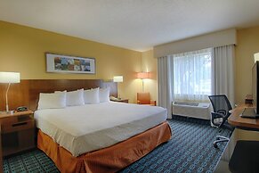Fairfield Inn & Suites Jacksonville Airport