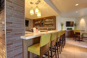 Hilton Garden Inn Calgary Airport