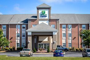 Holiday Inn Express Prince Frederick by IHG
