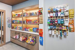 Holiday Inn Express Cleveland Airport - Brookpark by IHG