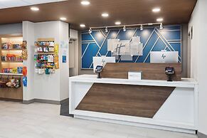 Holiday Inn Express Cleveland Airport - Brookpark by IHG