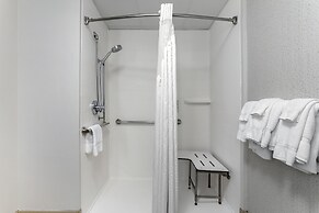 Holiday Inn Express Hotel & Suites Harrison by IHG