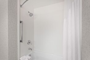 Holiday Inn Express Hotel & Suites Oakland-Airport by IHG