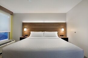 Holiday Inn Express Hotel & Suites Milton East I-10 by IHG