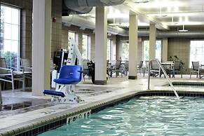 Holiday Inn Express Hotel & Suites St. Cloud by IHG