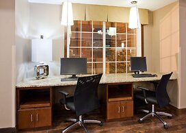 Holiday Inn Express Hotel & Suites St. Cloud by IHG