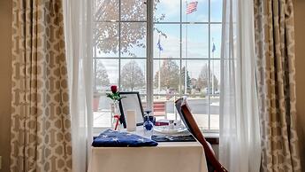 Holiday Inn Express Hotel & Suites St. Cloud by IHG