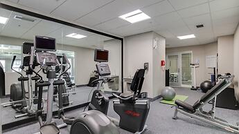 Holiday Inn Express Hotel & Suites St. Cloud by IHG