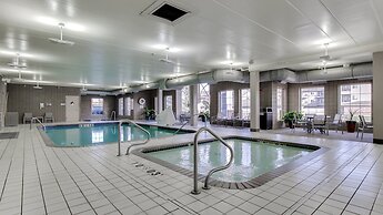 Holiday Inn Express Hotel & Suites St. Cloud by IHG