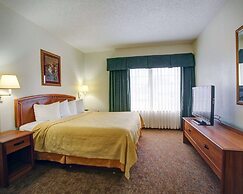 Quality Inn & Suites Airport