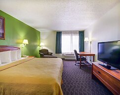Quality Inn & Suites Airport