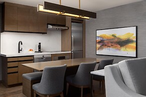 DoubleTree by Hilton West Kelowna