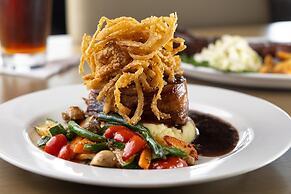 DoubleTree by Hilton West Kelowna