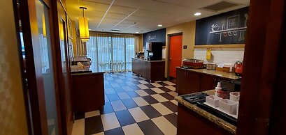 Hampton Inn Hillsville