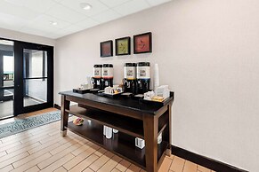 Hampton Inn Pennsville