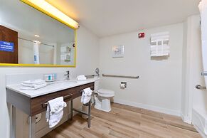 Hampton Inn Raleigh/Clayton I-40