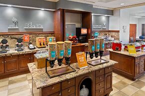 Hampton Inn & Suites Kansas City-Country Club Plaza