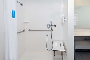 Hampton Inn & Suites Kansas City-Country Club Plaza