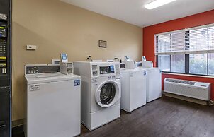 Extended Stay America Suites Orlando Maitland 1776 Pembrook