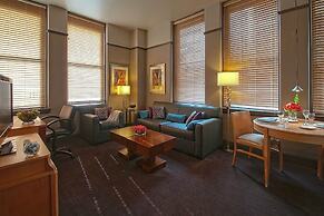 Magnolia Hotel Dallas Downtown