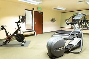 Oxford Suites Pendleton