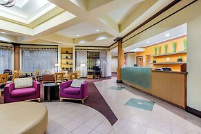 La Quinta Inn & Suites by Wyndham Raleigh/Durham Southpoint