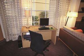 La Quinta Inn & Suites by Wyndham Raleigh/Durham Southpoint