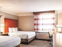 La Quinta Inn & Suites by Wyndham New Orleans Downtown