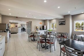 Sonesta Essential Hotels Blue Springs